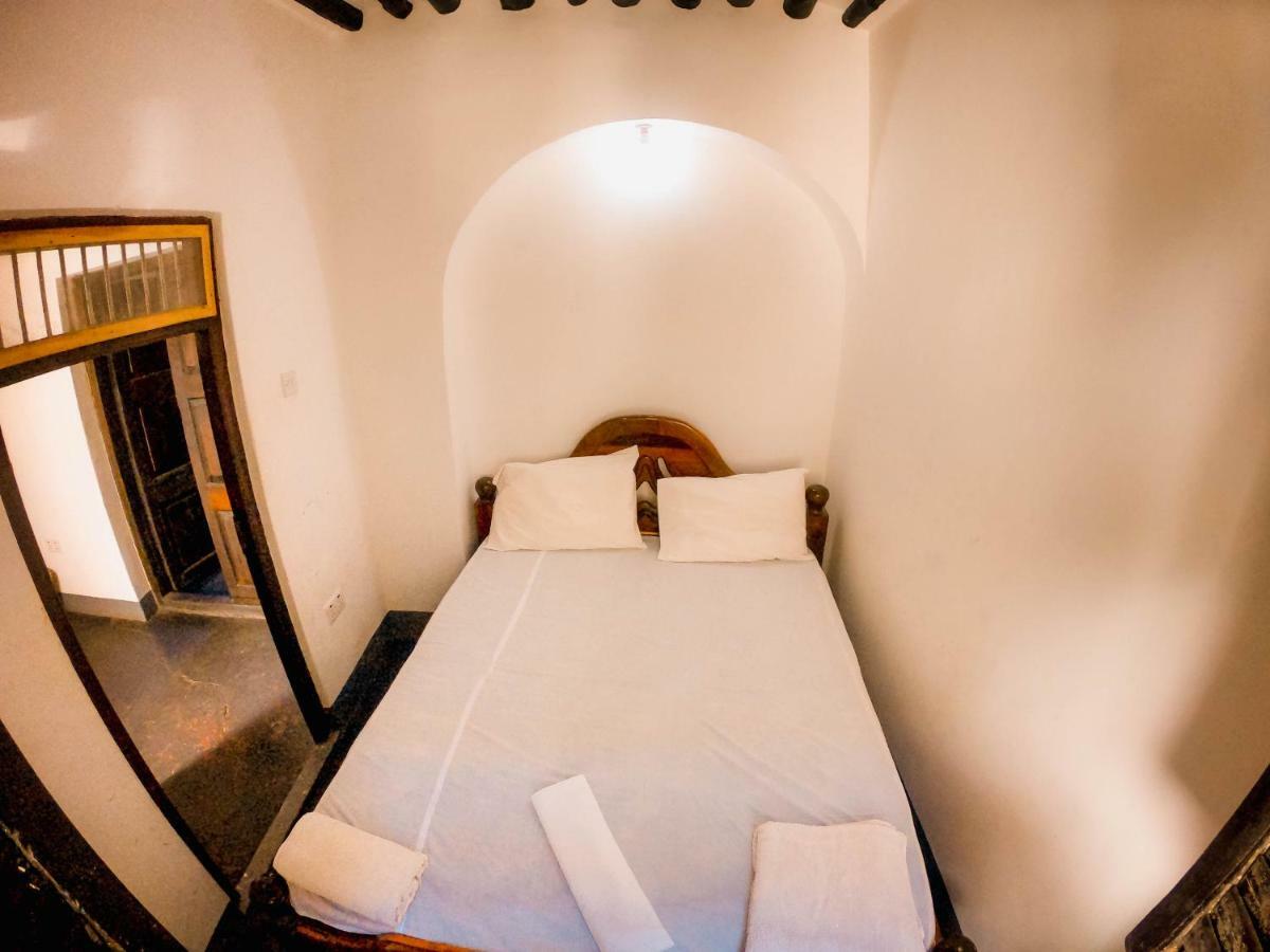 Zlife Stone Town Hostel Zanzibar Exterior foto