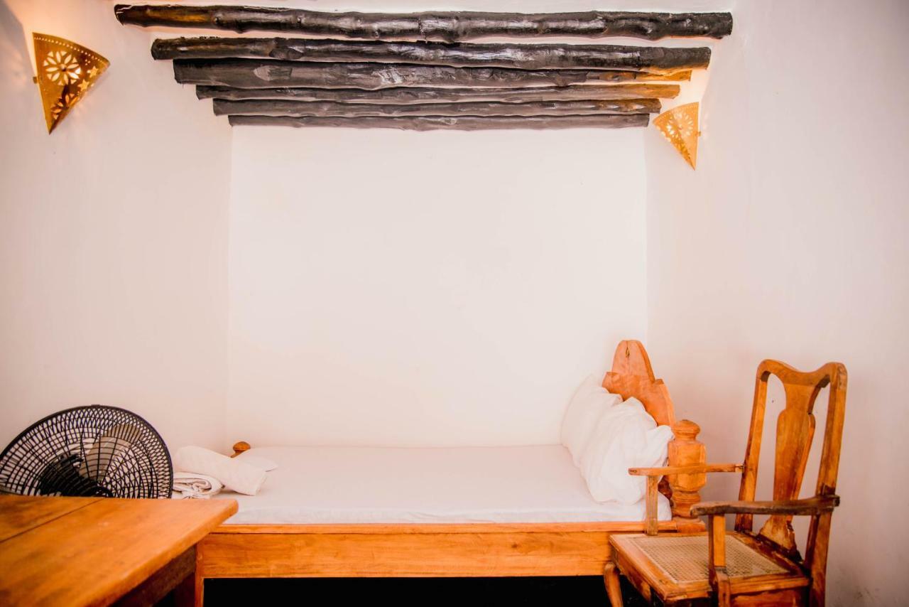Zlife Stone Town Hostel Zanzibar Exterior foto
