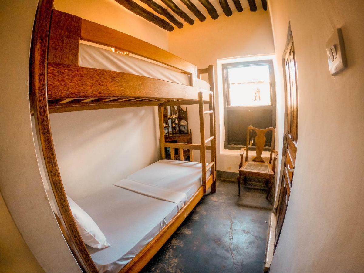 Zlife Stone Town Hostel Zanzibar Exterior foto