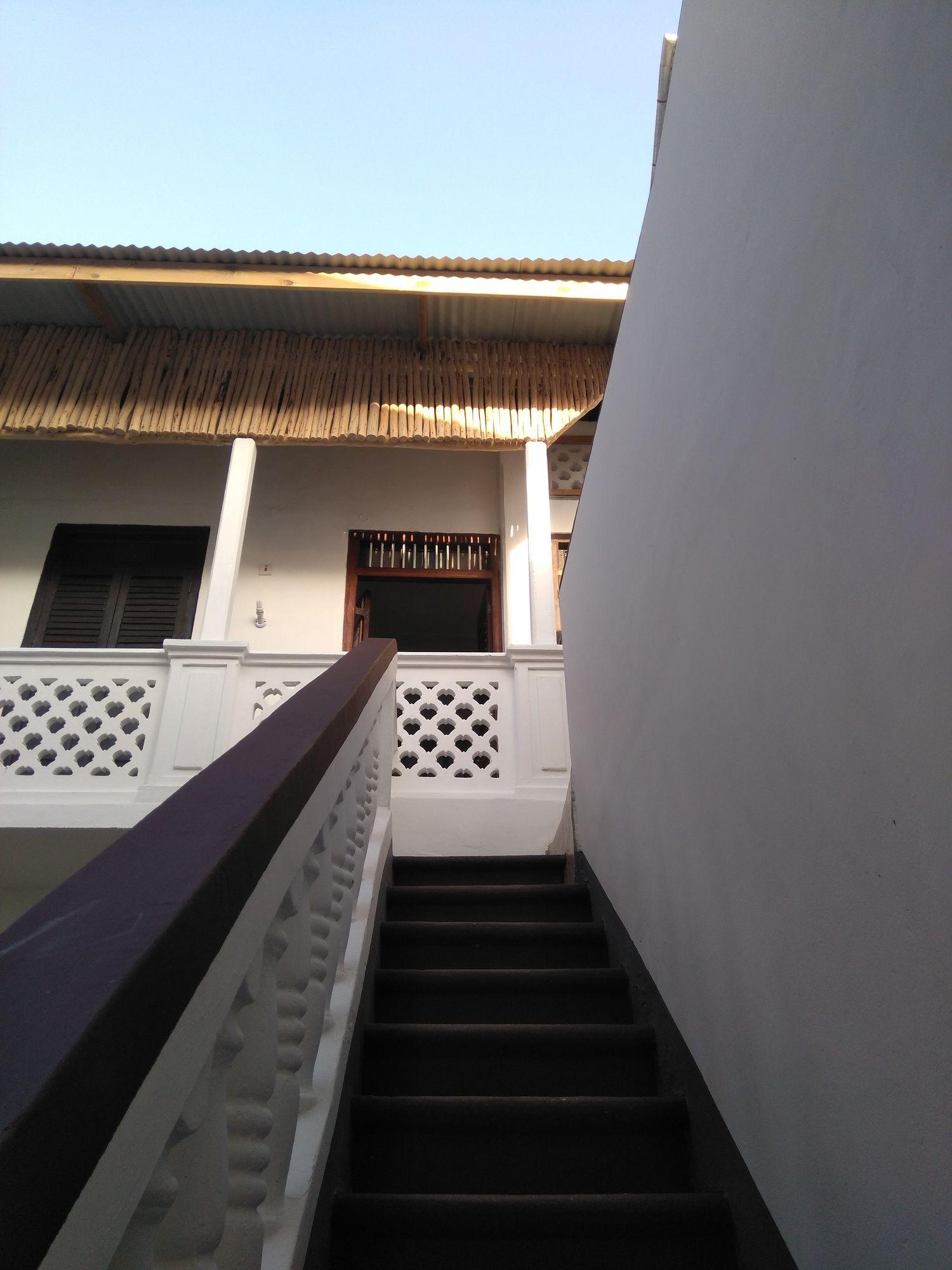 Zlife Stone Town Hostel Zanzibar Exterior foto